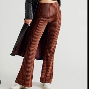 Free People Slim Pull On Velvet Flare Pants - Size M - NWOT